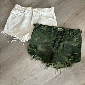 2 we the free shorts